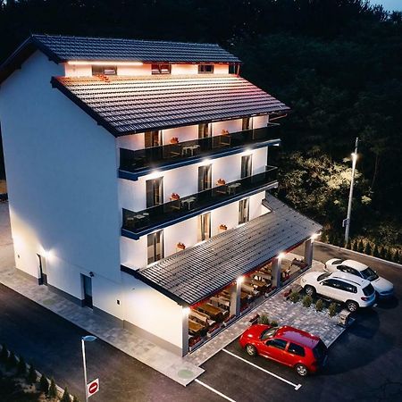 卡尔洛瓦茨Sobe Kod Bakija住宿加早餐旅馆 外观 照片